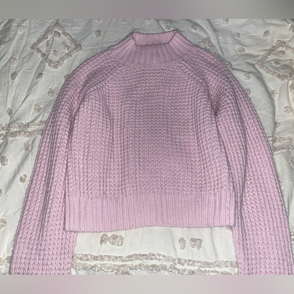 H&M long sleeve cropped sweater